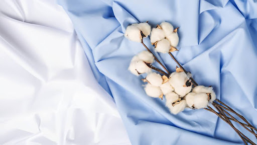 Cotton vs Microfiber Bedding